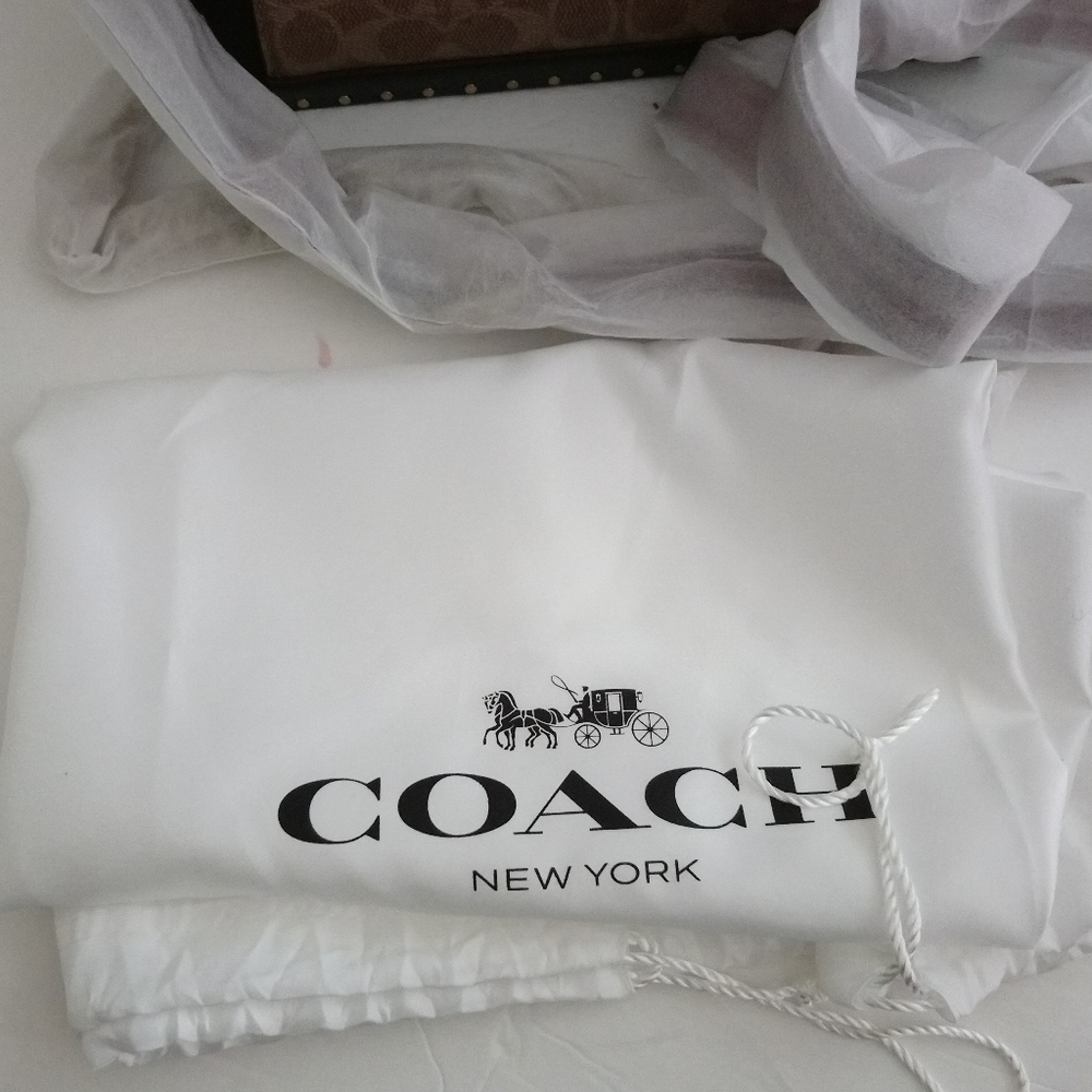 🚫SOLD🚫Coach 76498 dreamer shoulder bag - Picture 8 of 9